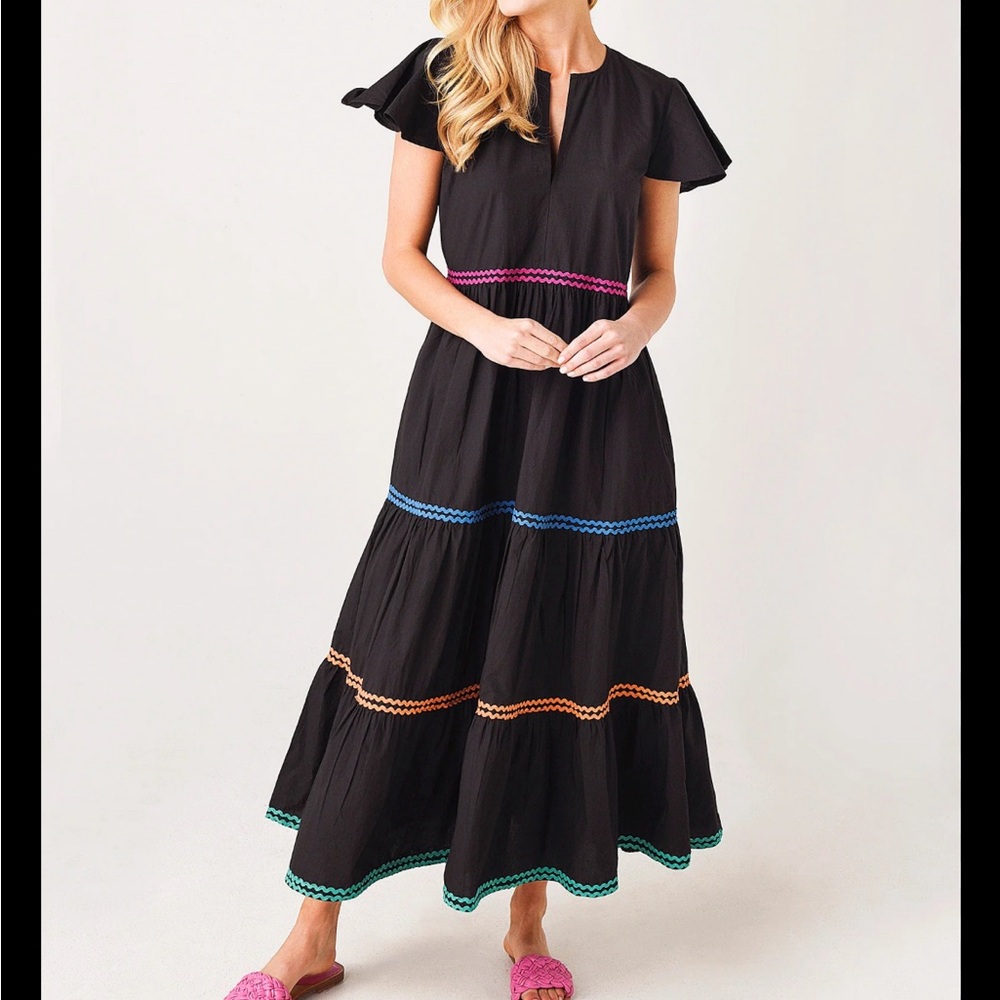 Oliphant Women’s V-neck maxi dress